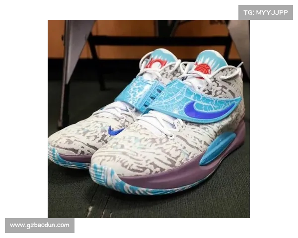 NBA球鞋限量发售热潮席卷市场 新款设计与科技再创巅峰