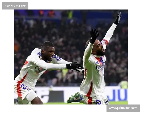 法甲赛季冷门回顾:不被看好的球队逆袭背后的原因与影响 法甲赛季冷门回顾:不被看好的球队逆袭背后的原因与影响